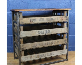 A Vintage Industrial Rustic 4 Drawer Chest, set with Potato Chitting Trays, Great Storage