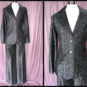 Beautiful original vintage 1960s 1970s mod silver lurex flares two piece  jacket trouser suit. Disco Biba Halston Quant