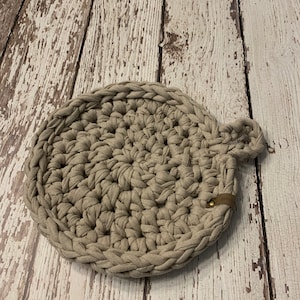 trivet, farmhouse styled trivet, crocheted trivet, mug rug, rustic, hot pad, serving dish hot pad, pot holder