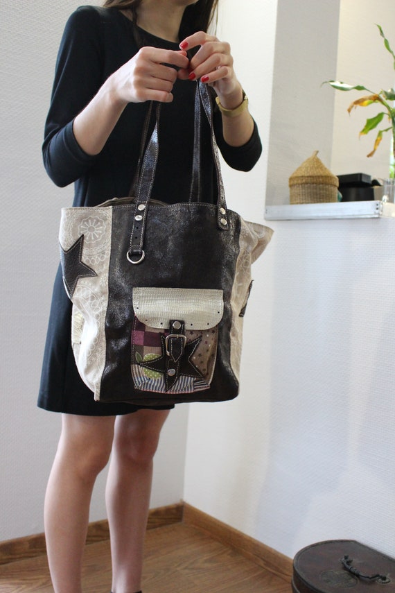Fine Dark Brown Leather Bag and Beige and White Linen Fabric