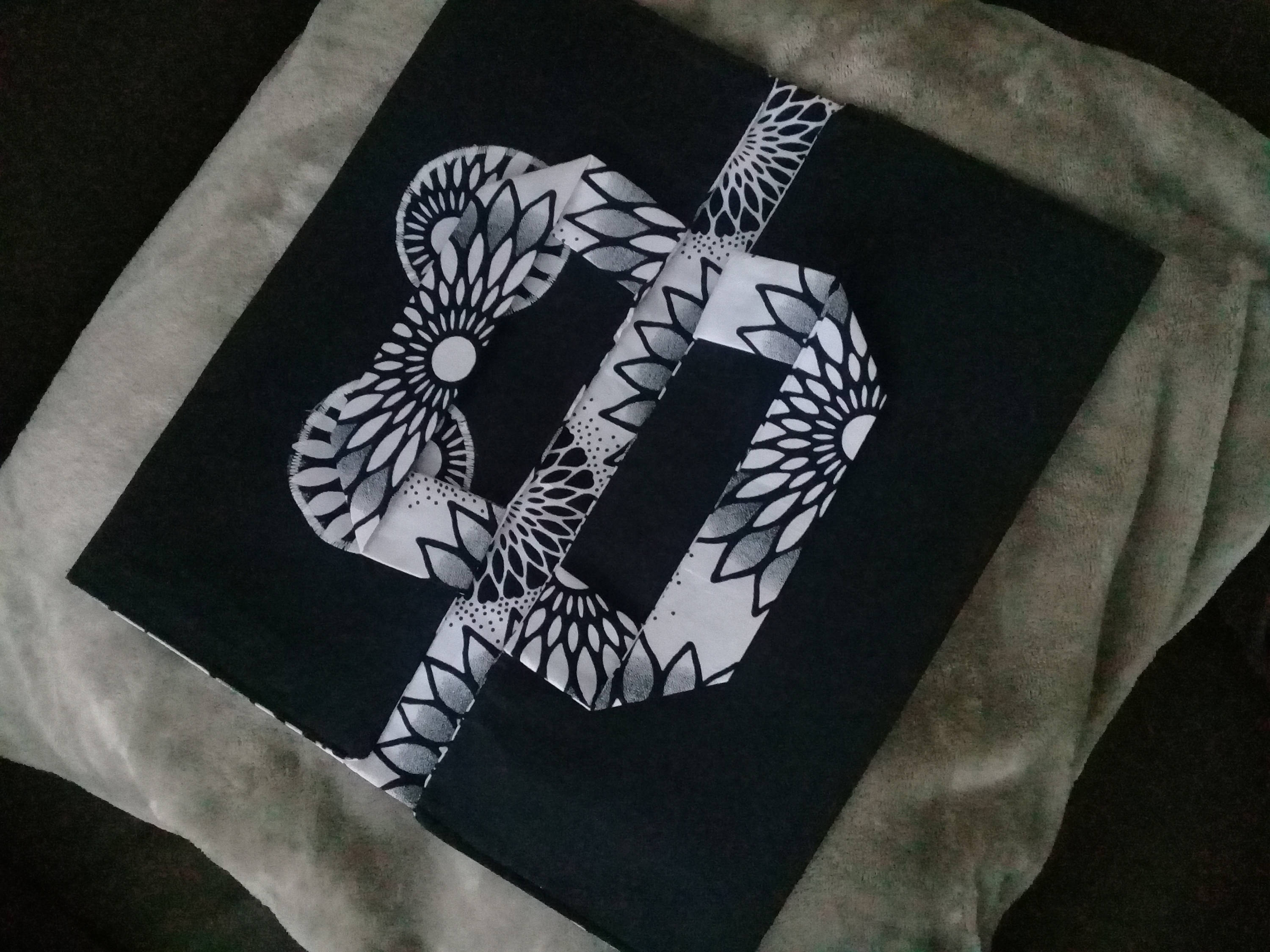 Sac à Tarte, ou Gâteau, Noir/Blanc en Wax Intérieur et Exterieur Coton Noir