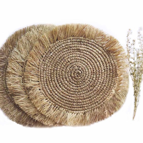 Raffia round placemat with fringes, Handwoven coasters, Bohemian table decor, Handmade placemats