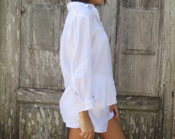 Boyfriend linen shirt, Relaxed fit button-down shirt, Oversized linen shirt, Womens white linen long sleeve shirt