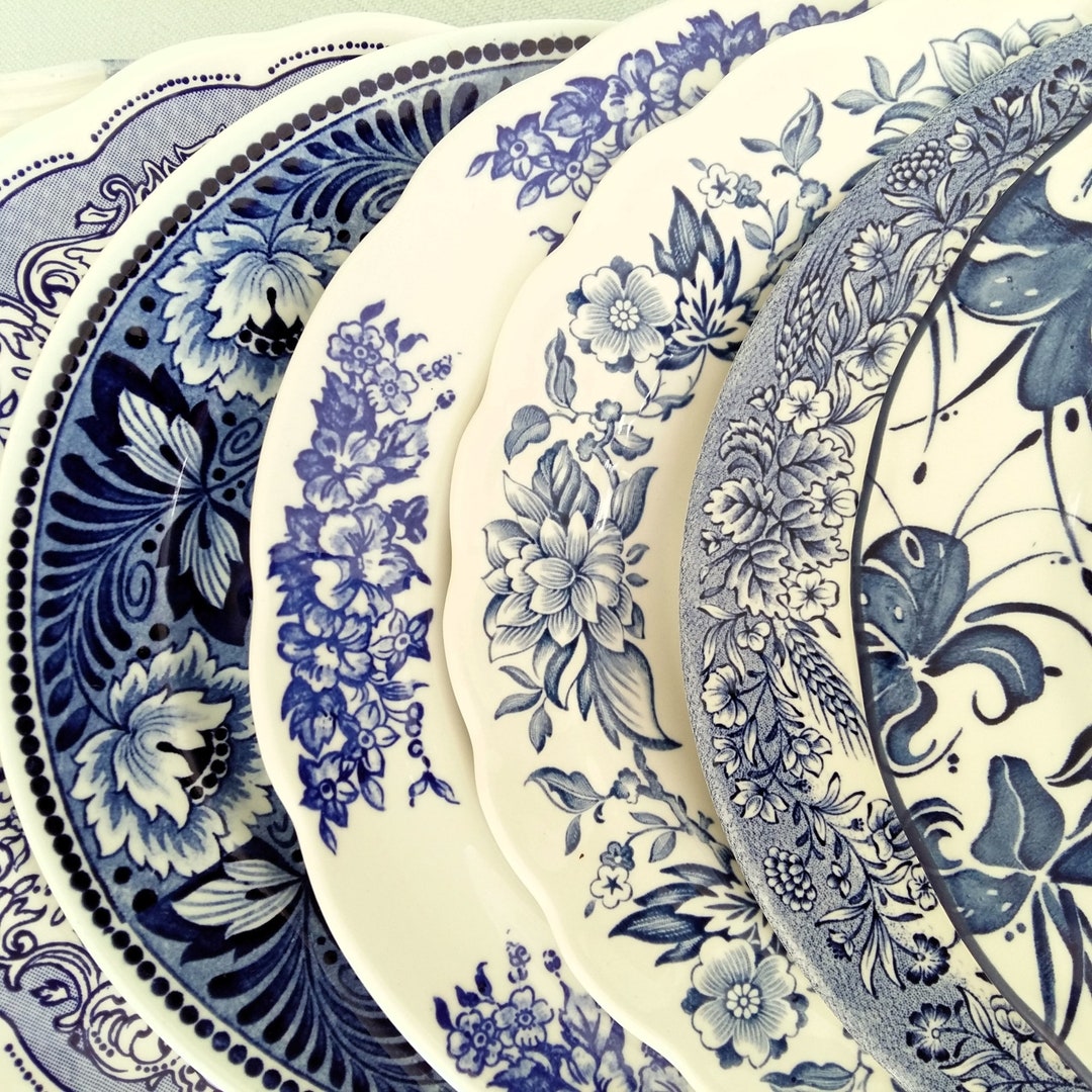 EIGHT Mismatched Blue and White Transferware Plates and Bowls - Etsy