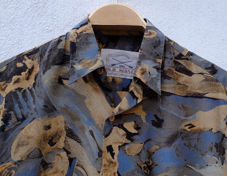 90s Vintage Printed Silk Like Long Sleeve Mens Button Up Flowy Shirt Size M