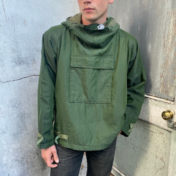 1983 Vintage Military Pullover Hooded Smock. Size
