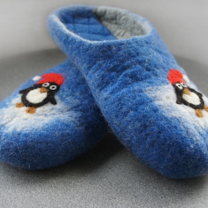 Wool felt slippers - boiled wool slippers - wool slippers - house slippers - felted wool slippers - original gift - home shoes - house shoes