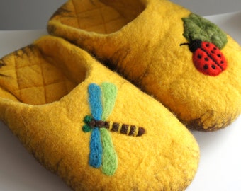 Womens felted wool home slippers handmade house natural merino wool soft slippers mother daghter grandmother sister gift for her