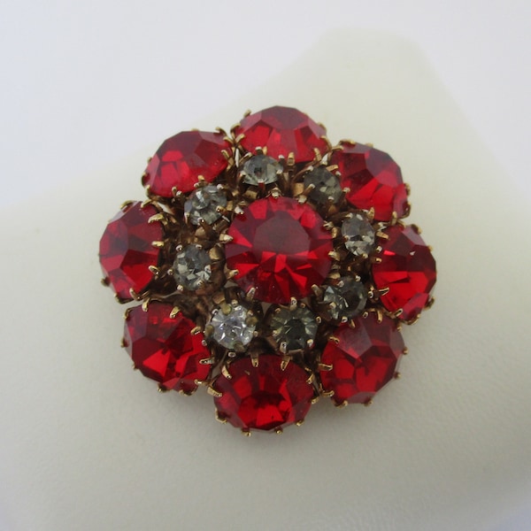 A David Grau brooch 1960's vintage signed Dag with red glass and diamantes large approx. 40 mm