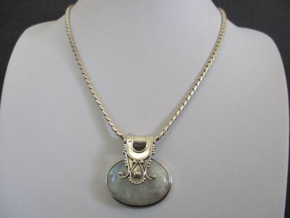 A sterling silver 925 large Labradorite White Rainbow Moonstone pendant on sterling approx. 23.50" or 60 cm chain necklace heavy 59.84 grams