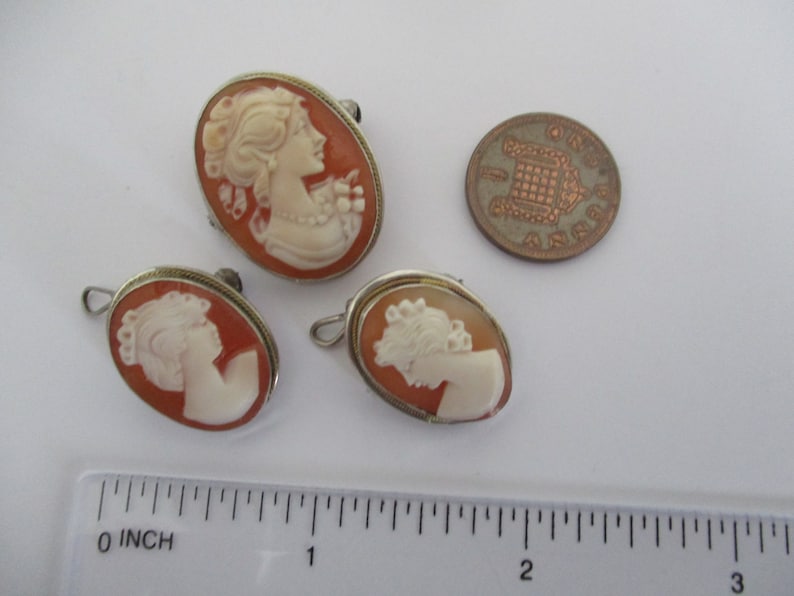 Three European 800 silver circa 1950/'s small vintage cameo brooch pin or pendant charm