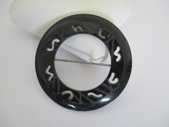 A Victorian or Edwardian antique black Bakelite b… - image 1