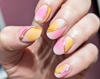 Pastel Summer Gold Chrome Press On False Nails