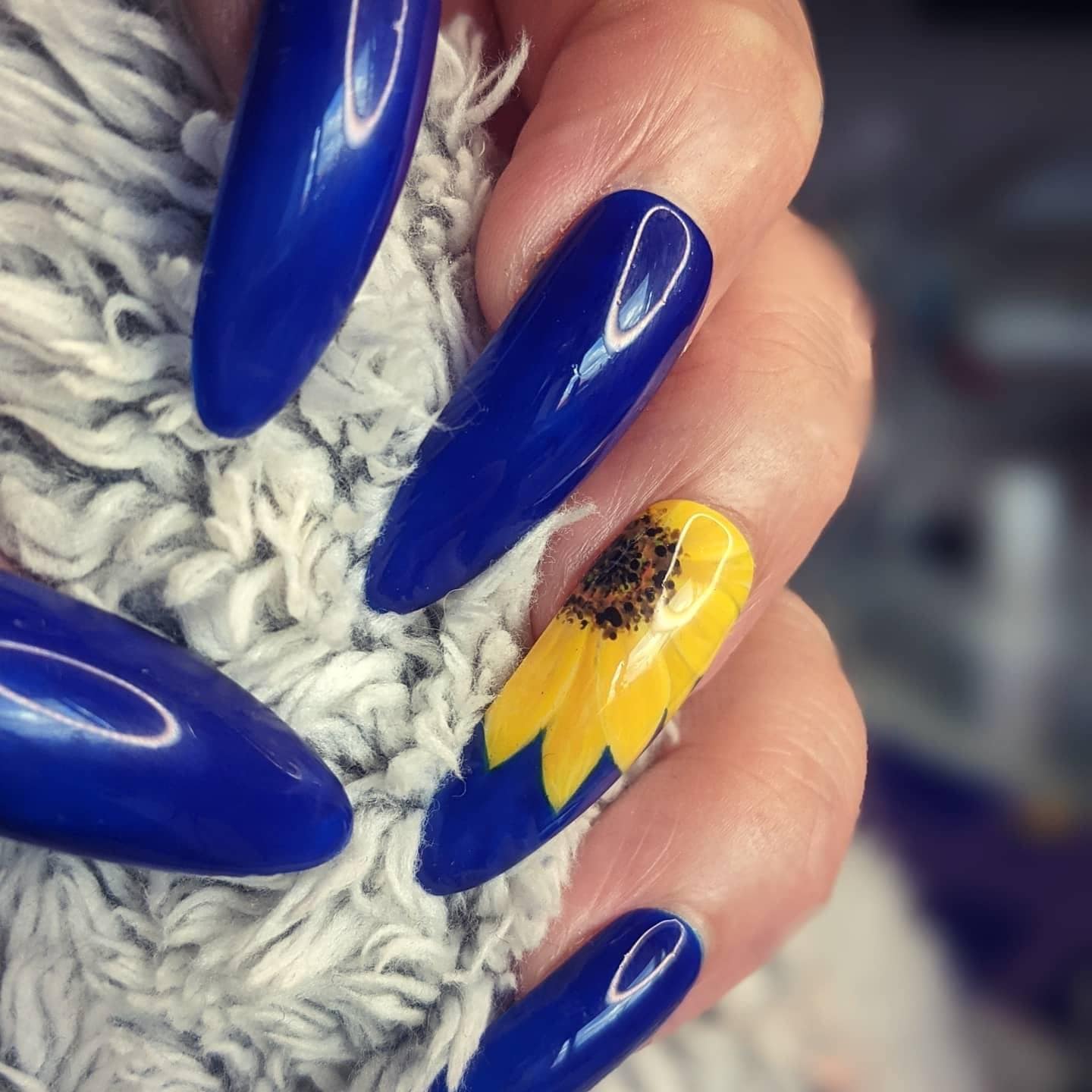 Navy Sunflowers Press on False Nails - Etsy
