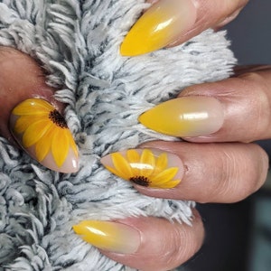 Sunflower Press on False Nails image 1