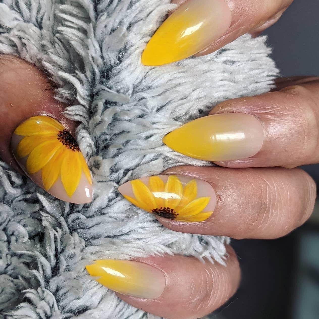 Sunflower Press on False Nails - Etsy