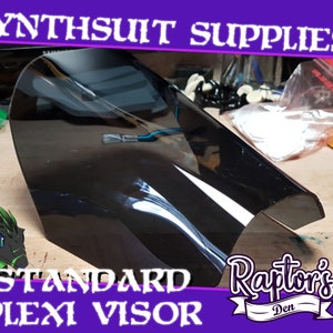 Synth Visor - Bent plexi 3mm strong and durrable with a slight flexiblity - hard to break - cheap EU shipping