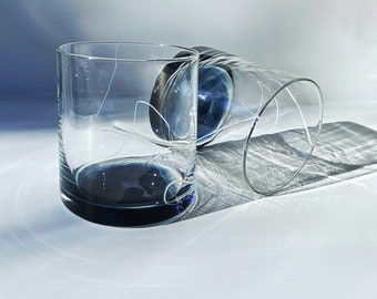 Vaso de whisky azul acero