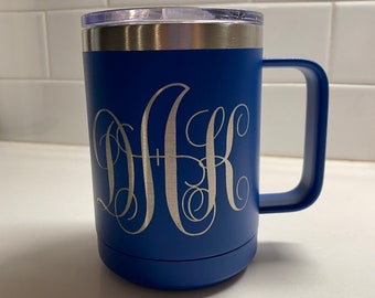 Gobelet monogrammé 15 oz en acier inoxydable avec anse