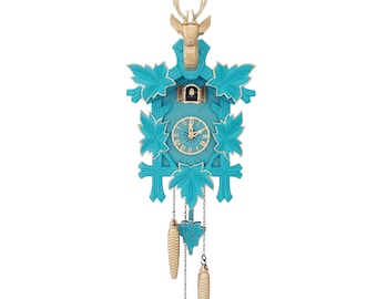 Moderne Kuckucksuhr, original aus dem Schwarzwald (Deutschland) / modern wooden cuckooclock, original from the Blackforest (Germany)