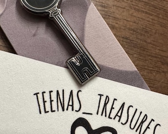 Pin de fantasía de Coraline - Tecla de botón - Pequeños tesoros