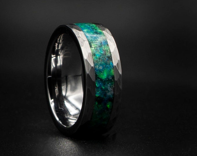 Hand Hammered Tungsten Opal Inlay Wedding Band, Unique Wedding Band, Galaxy Glowstone Ring, Unique Galaxy Ring, Custom Wedding Ring