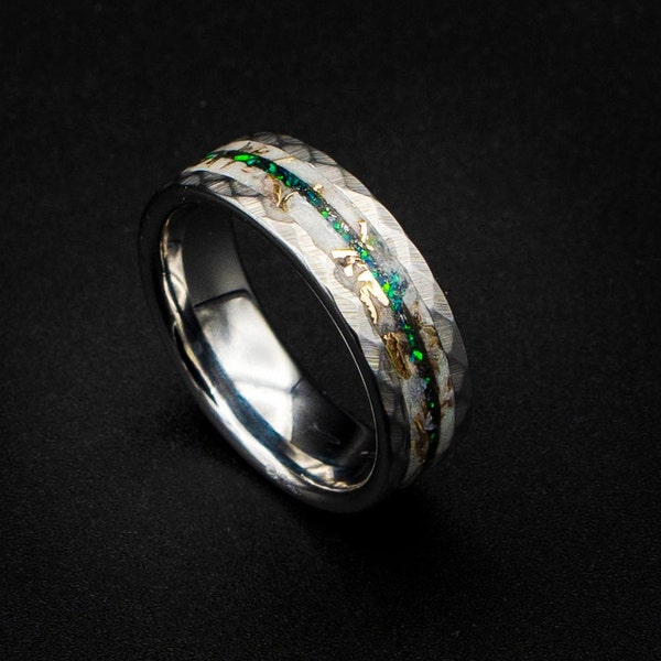 Bague en tungstène martelé pour hommes, bande de mariage Galaxy Opal pour lui, bague de bande de flocons d’or foncé, alliance météorite, cadeau pour lui