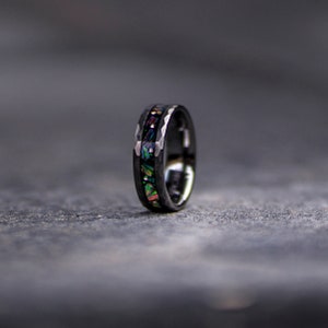 Abalone Wolfram Ring, Wolfram Ring, Abalone Ring Herren ehering, Abalone Muschel, personalisierter Ring. Bild 4