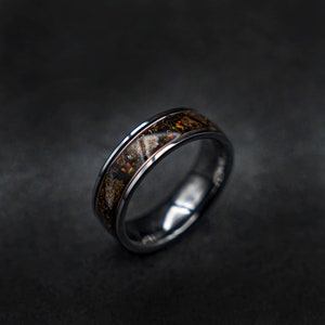 8mm velociraptor Dinosaur bone ring with Mexican fire opal and meteorite shavings, Man ring, mens wedding band, meteorite ring | Decazi