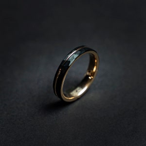 Anillo de oro rosa negro para mujer, alianza de boda martillada, anillo de boda alternativo, anillo de compromiso único, anillo de 4 mm / Decazi imagen 4