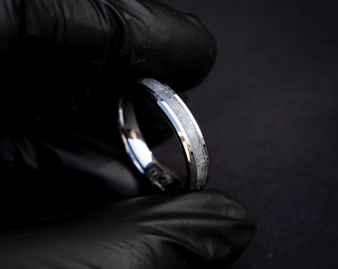 4mm Silver Tungsten Ring with Rainbow Moonstone Inlay, Beveled Edges, Engravable – Unique Promise or Wedding Band, Sizes 4-13