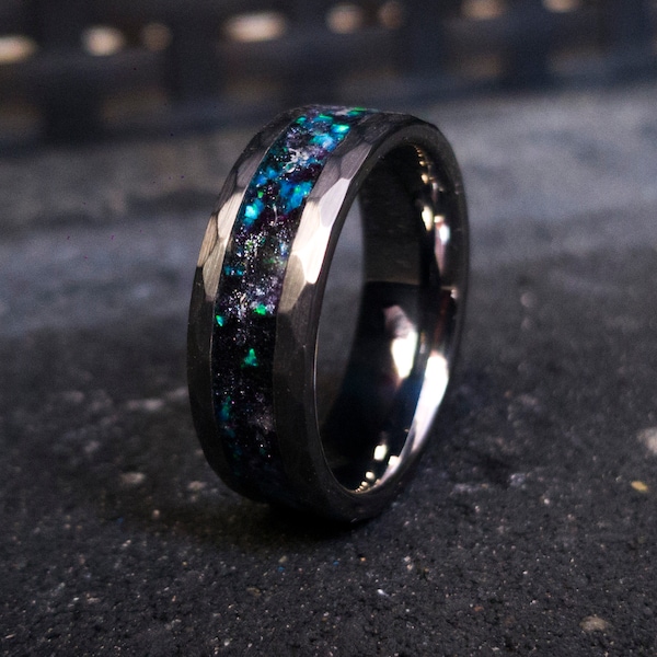 Opal-Tungsten-Ehering-Set mit facettierten Eheringen, passende Ringe für Paare, Verlobungsringe, Ringe für Sie und Ihn, Meteorit-Ring-Set