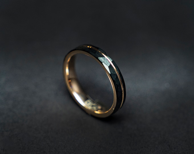 Women's Black Rose Gold Ring, Hammered Wedding Band, Alternative Wedding Ring, Unique Engagement Ring, 4mm Ring | Decazi