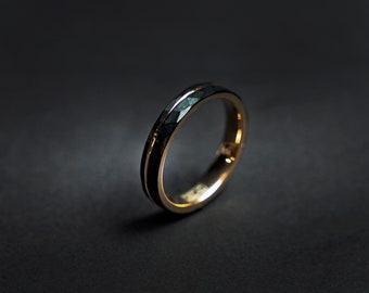 Women's Black Rose Gold Ring, Hammered Wedding Band, Alternative Wedding Ring, Unique Engagement Ring, 4 mm Ring | Decazi