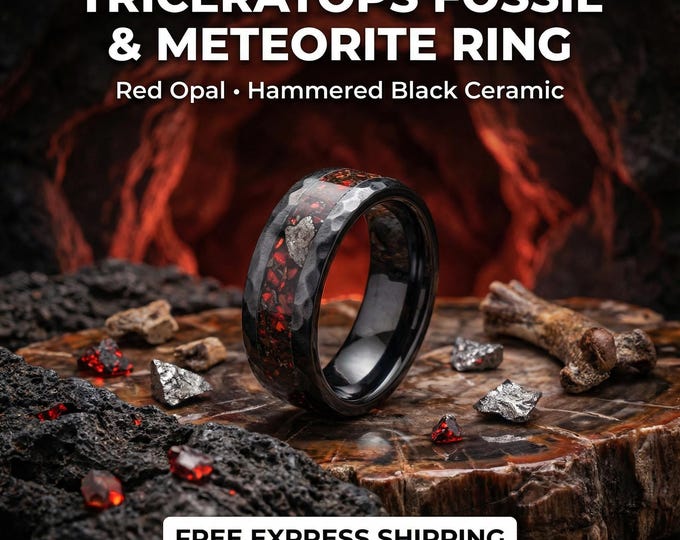 Black ceramic hammered ring with red opal and dinosaur bone fragments | Decazi