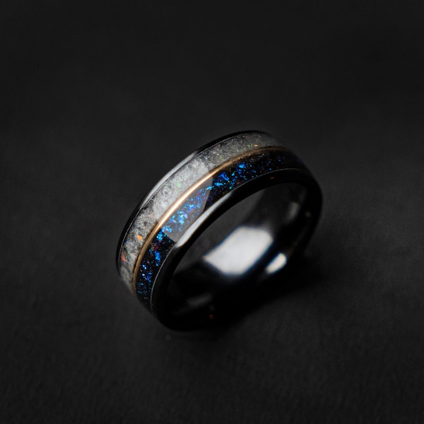 Bague opale Galaxy avec pierre de lune et fil d’or 18 carats, bague en tungstène de pierre de lune, bague de lune, pierre de lune arc-en-ciel, alliance pour hommes, bague cool pour hommes.