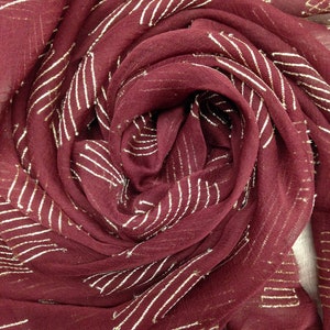 Silk chiffon with golden Lurex thread pattern /Bordeaux silk chiffon with golden Lurex thread pattern
