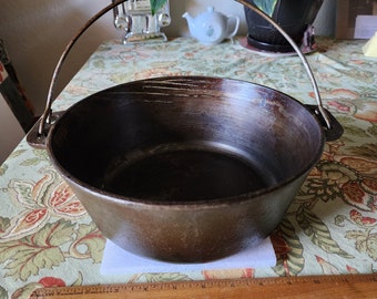 Vintage Cast Iron Dutch Oven 10 1/2" 5 Qt No Lid Made In Taiwan 60s