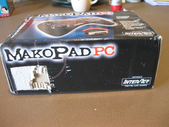 Makopad PC Video Game Controller Windows 95 98 in Box Used