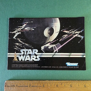 Vintage Star Wars Death Star X-Wing Catalog Booklet Kenner Boba Fett Lucasfilm Mark Hamill Harrison Ford Carrie Fisher 1977