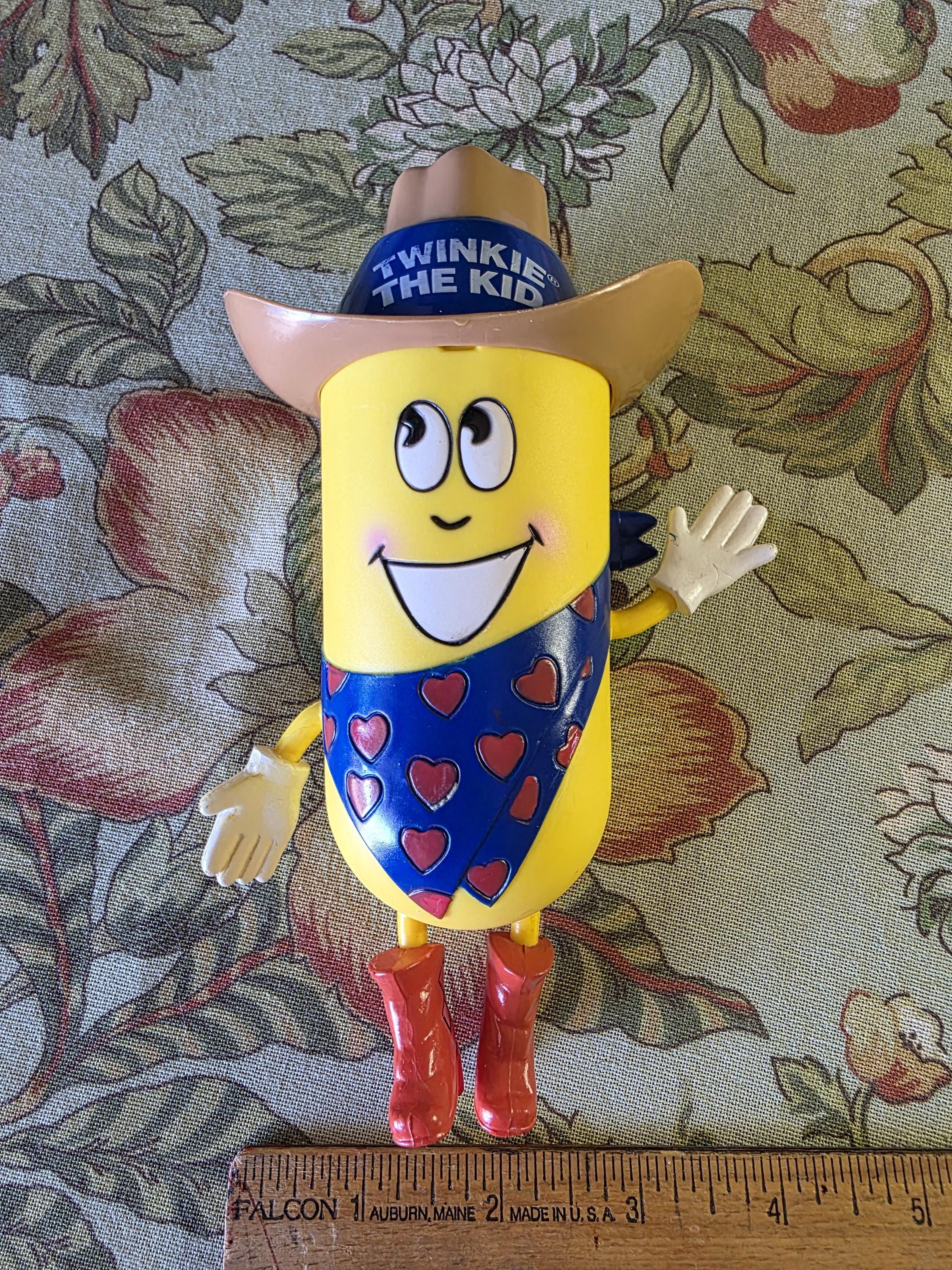 Vintage Twinkie the Kid Cowboy Wrangler Hostess Dessert Snack 