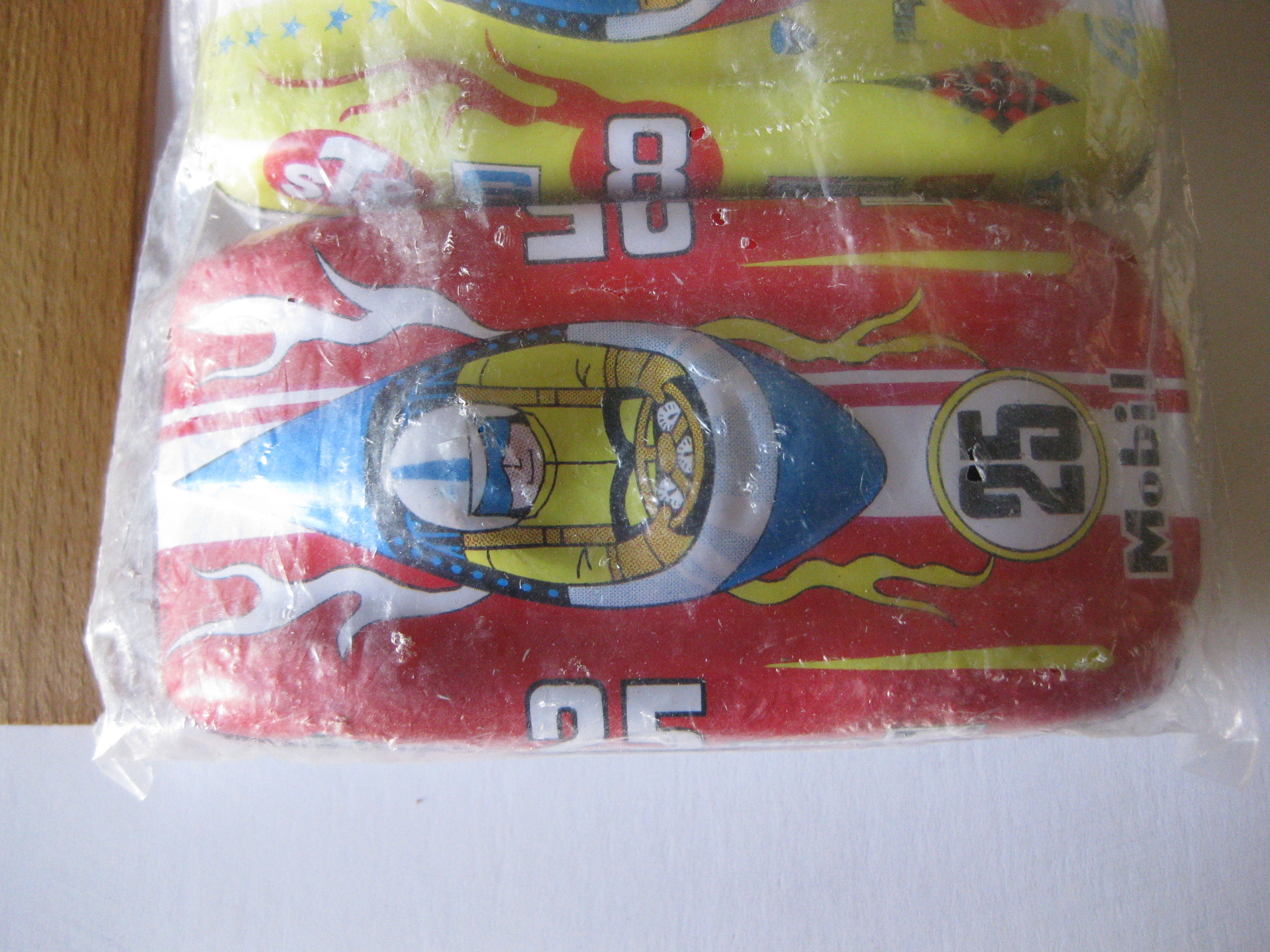SOTO　非売品　ペナント JAPANESE VINTAGE Set of 10 Cute Colorful Tin Mini / Tiny