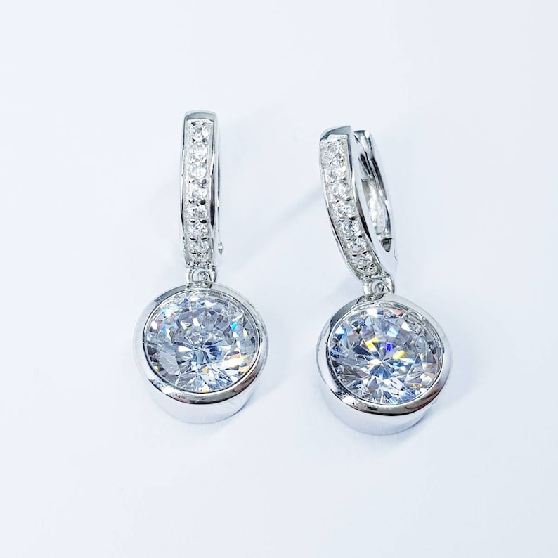 elegant gift for women Drop and dangle hoop earrings classic fabric diamond earrings hoop earrings