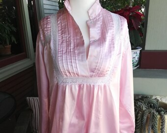 Victorian Style Vintage Nightgown Pink 