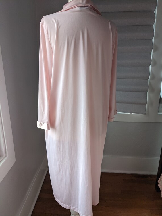 vintage Vanity Fair robe or nightgown size small/… - image 3