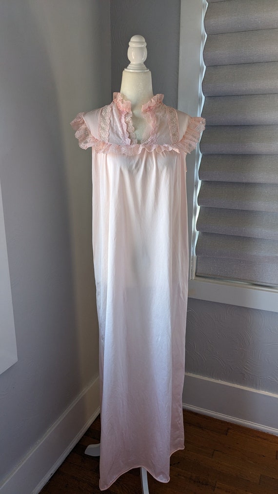 Pink nylon and lace nightgown size small