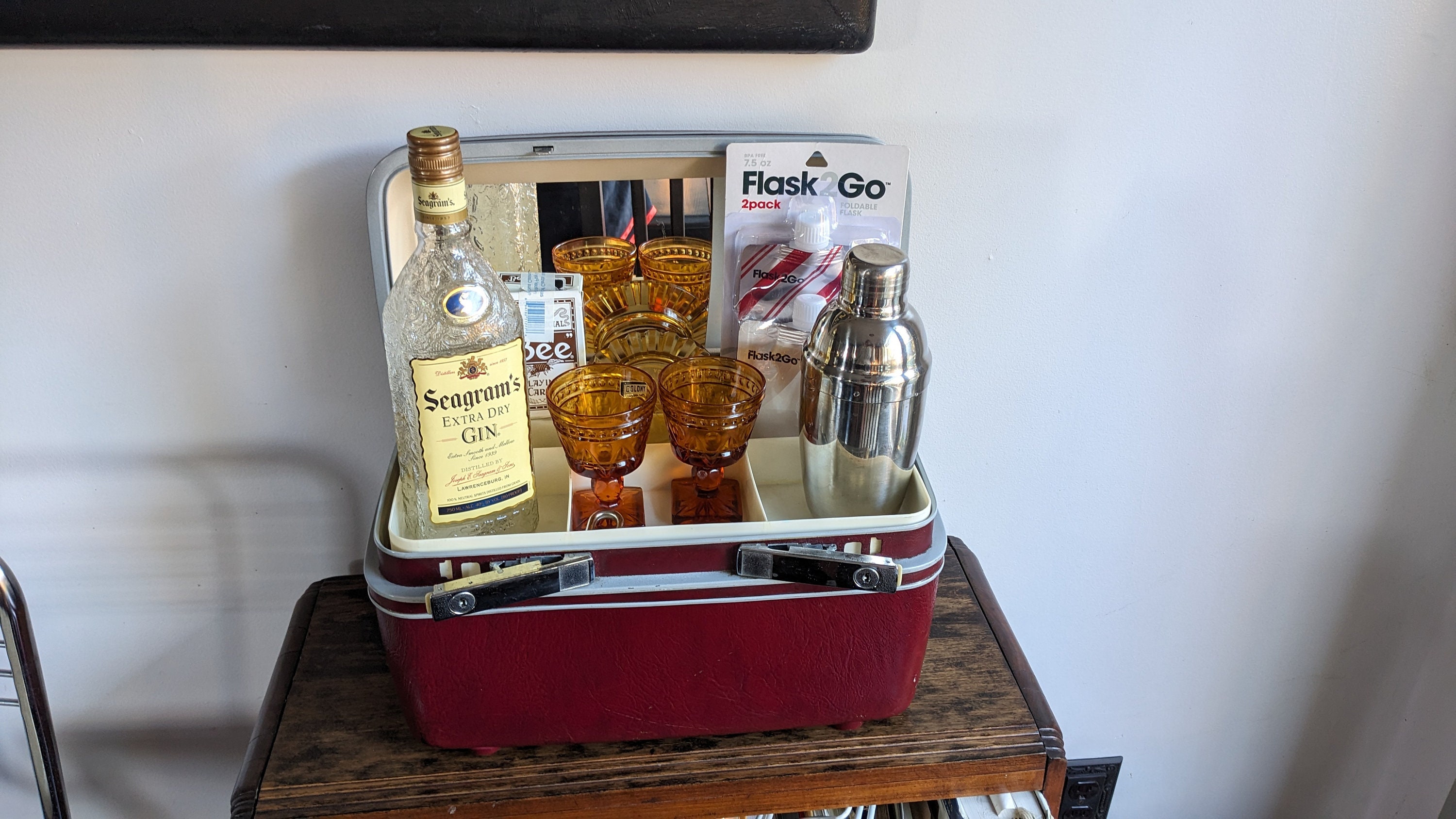 Portable Travel Bar with Serving Tray - 3 Bottle Size