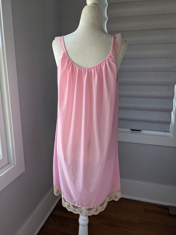 Cute Vintage Pink Nylon Nightgown Size 