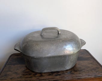 Assadeira grande VillaWare em alumínio fundido, fabricada na Itália.