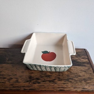 ceramic baking dish pan for desserts or casseroles